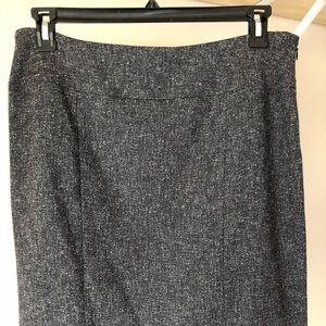 The perfect gray skirt for Mr. Grey